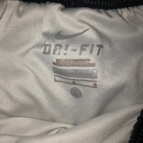 Nike Athletic Shorts - Picture 3 of 4